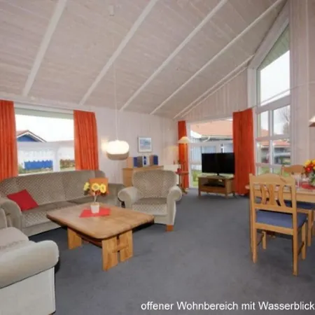 4 Personen Angler-ferienhaus Mit Privatem Bootsteg, Direkter Seelage, Kanu Und Sauna In Otterndorf