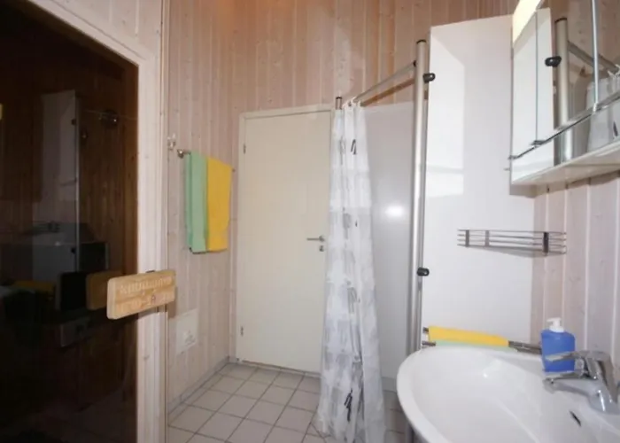4 Personen Angler-ferienhaus Mit Privatem Bootsteg, Direkter Seelage, Kanu Und Sauna In 度假居 *