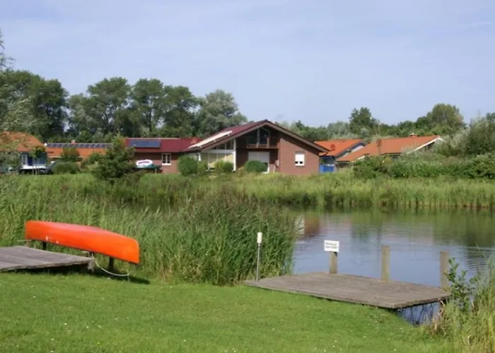 度假居 4 Personen Angler-ferienhaus Mit Privatem Bootsteg, Direkter Seelage, Kanu Und Sauna In *